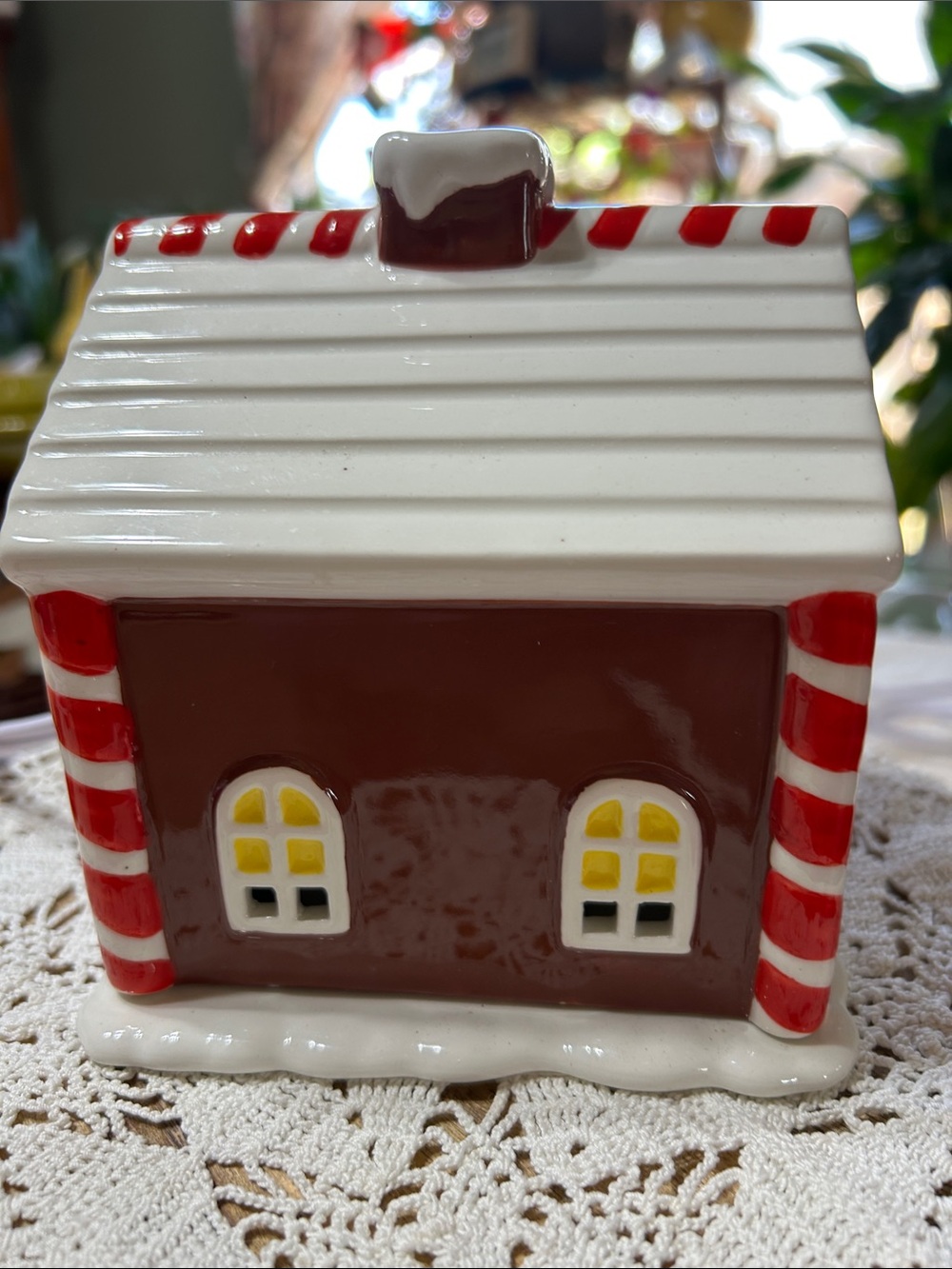 Gingerbread House Electric Wax Warmer New In Box Holidays Christmas EveryDay Use - Picture 4 of 16